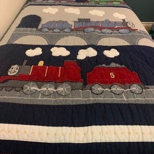 Pottery Barn Quilt and sheet set